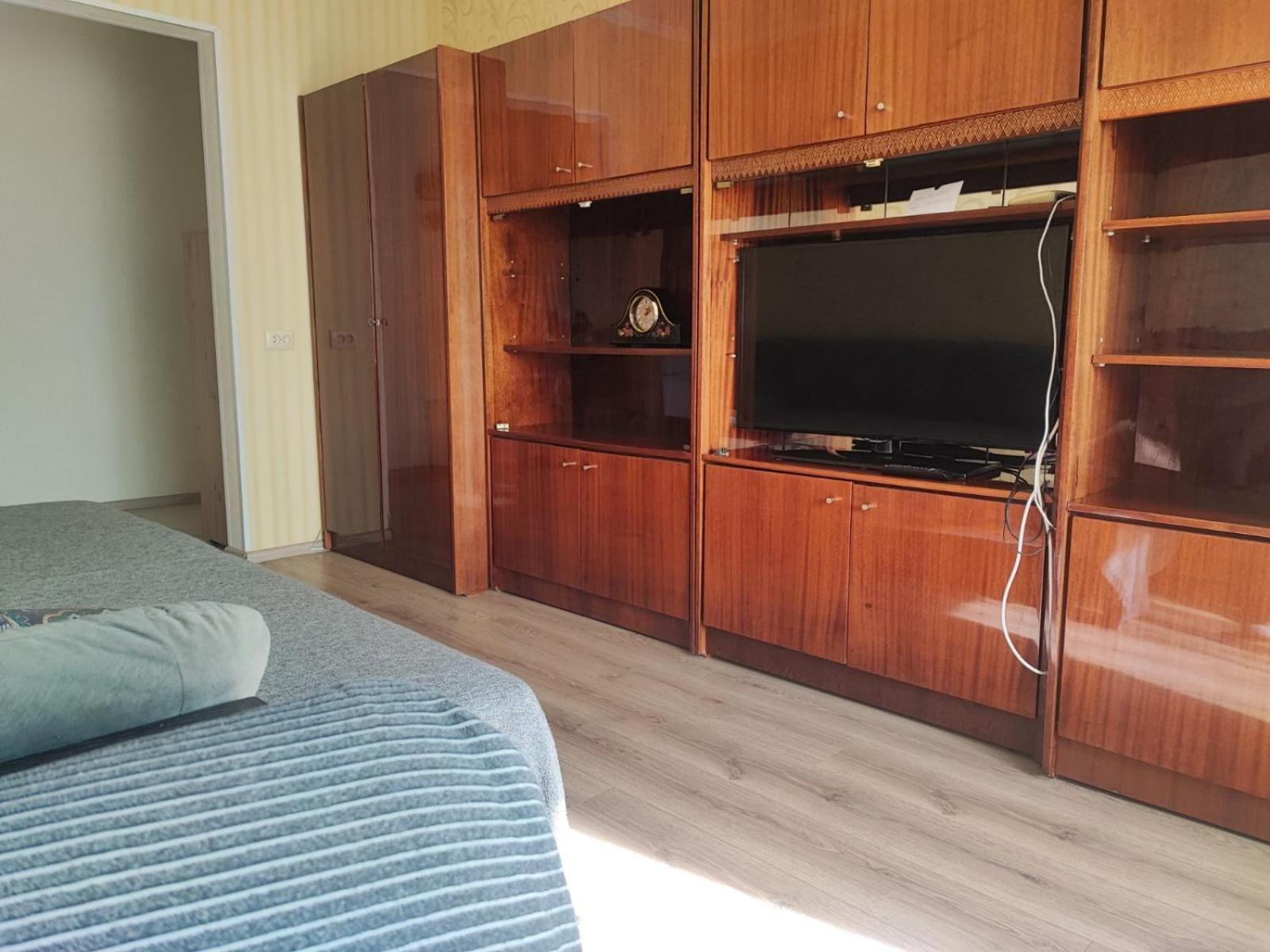 Apartamento Автовокзал Rivne Exterior foto
